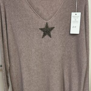 Lightweight Wool Jumper Scooped V Neck with Star Emblem - Star Girl