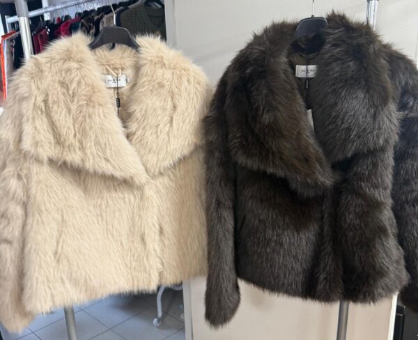 Ladies Faux Fur Jacket Short Style Very Thick and Warm - Fae Range